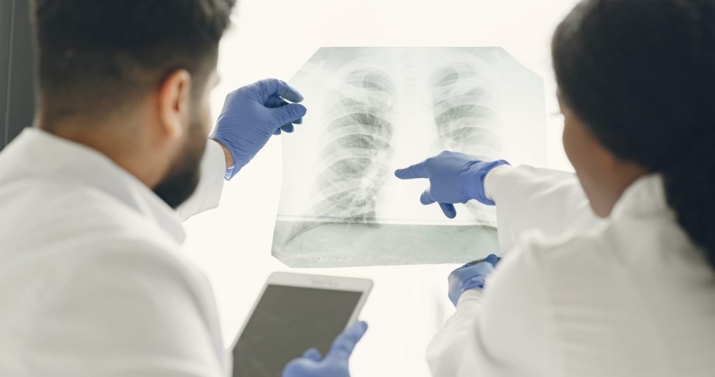 Illustration of once-daily TPIP inhalation therapy for pulmonary arterial hypertension following positive 12-month open-label extension study results supporting Phase 3 PALM-PAH trial.