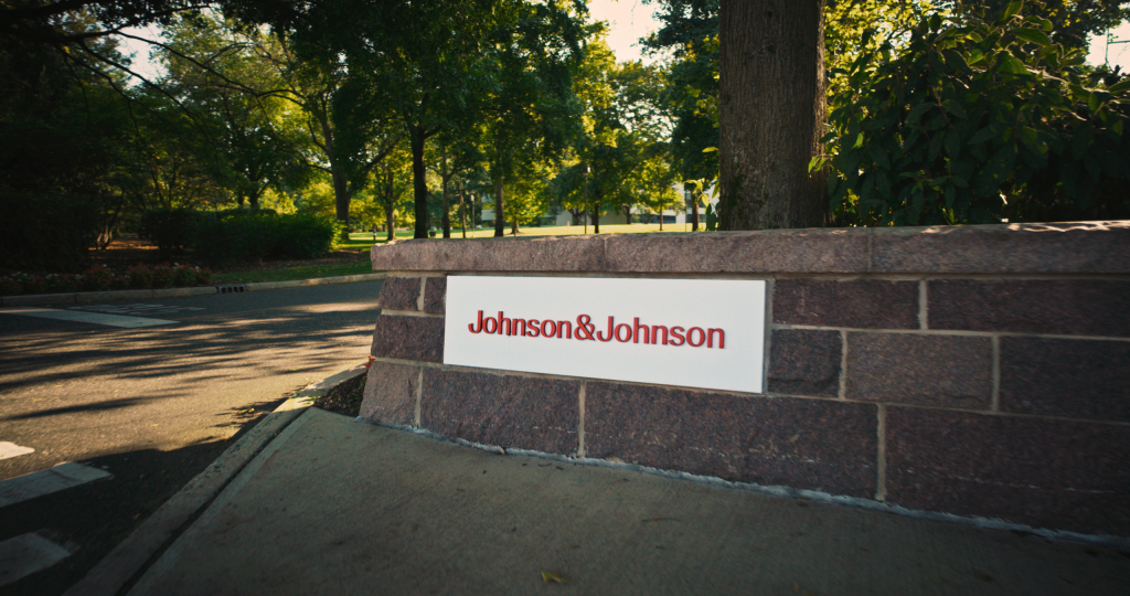 Johnson and Johnson_Photo_WHQ_Exterior_NewBrunswick_CorporateCampus_2 (1)