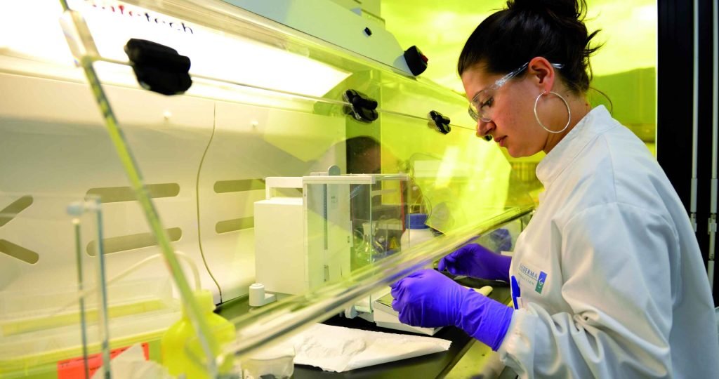 galderma_407_NSkinH Employee_11zon